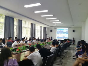 學(xué)校關(guān)于大學(xué)生創(chuàng  )新創(chuàng  )業(yè)