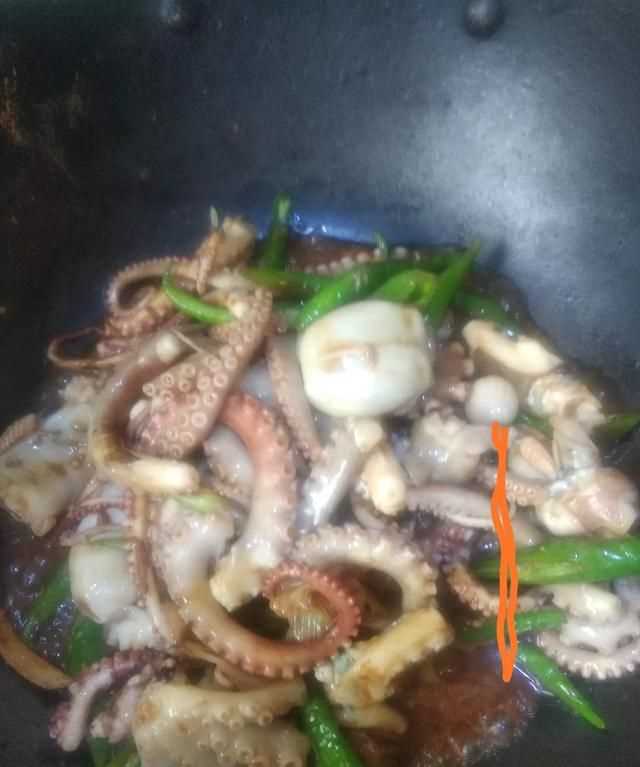 八爪魚(yú)的哪些部位不能吃
，八爪魚(yú)怎么吃好吃？哪里不能吃？圖4