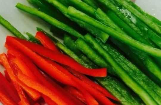 茭白發(fā)綠了還能吃嗎，茭白的葉子可以剪掉嗎？圖6