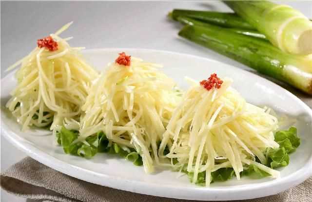 茭白發(fā)綠了還能吃嗎，茭白的葉子可以剪掉嗎？圖8