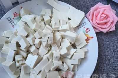 怎么炒魔芋豆腐好吃,怎么炒魔芋豆腐好吃竅門(mén)圖4