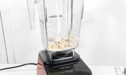 破壁機如何做奶昔 簡(jiǎn)單做法