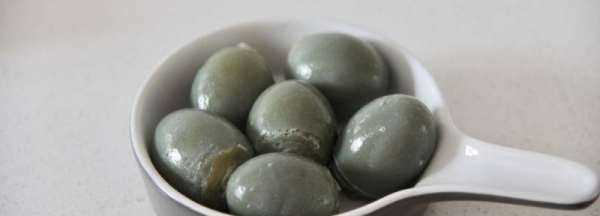 實(shí)蛋的有害,雞蛋和堿面混合制作出來(lái)的石蛋對身體有沒(méi)有害處嗎圖5