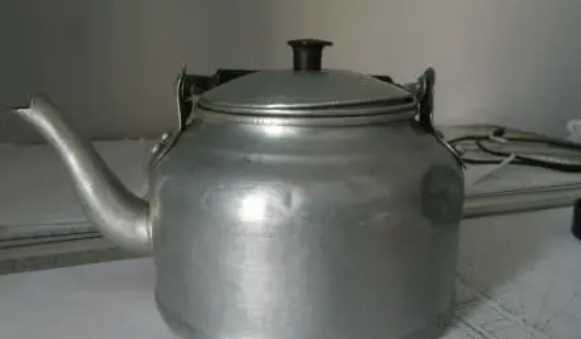 鋁壺燒水對人有害,鋁壺燒水對人有害嗎視頻圖4
