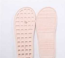 pvc鞋底是軟還是硬，pvc鞋底好還是橡膠好？圖1