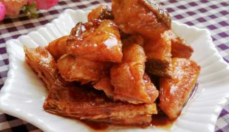 芋片怎么炒好吃又簡(jiǎn)單,炒魚(yú)片怎么做好吃又滑嫩圖5