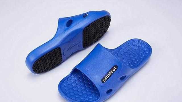 塑料拖鞋酸臭味怎么去除，塑料拖鞋臭味怎么快速去除？圖3