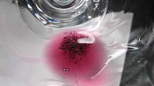 為什么紅酒煮了會(huì )變酸?