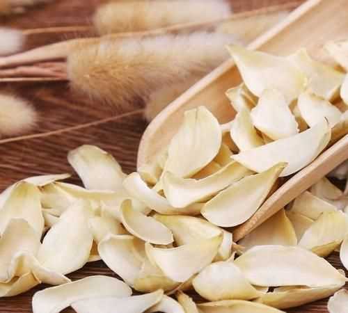 新鮮百合曬干為什么會(huì )變色