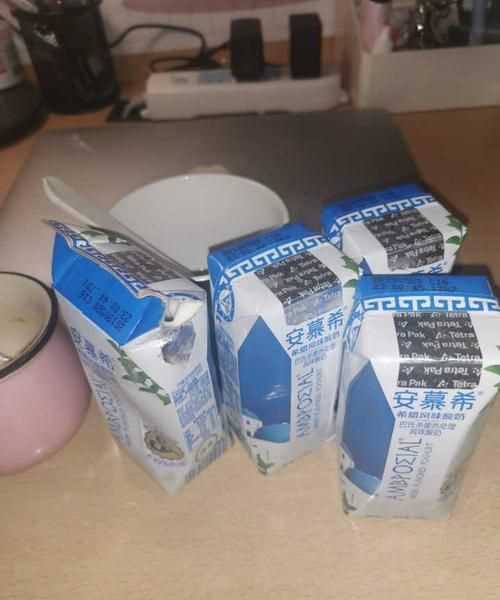 安慕希過(guò)期一個(gè)月還能喝嗎