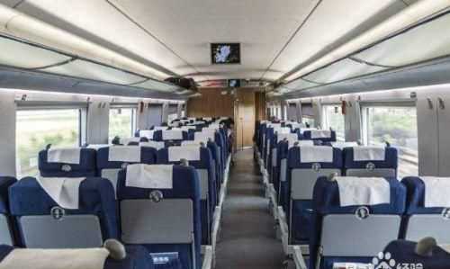 高鐵6車(chē)01a在什么位置