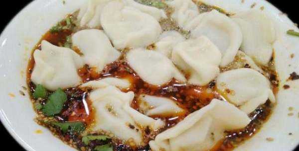 酸湯水餃的酸湯怎么做,如何制作酸湯水餃圖7