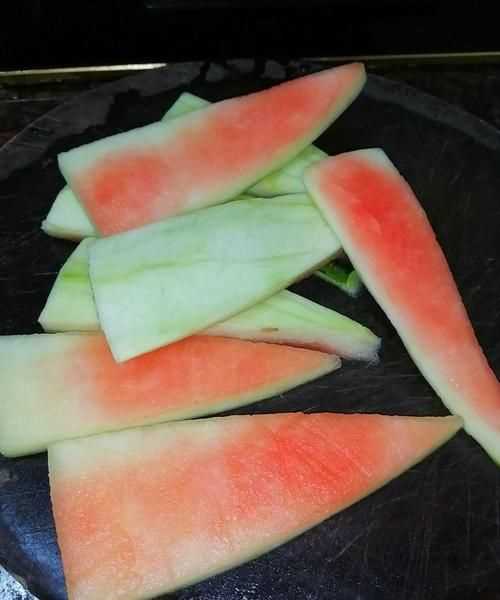 西瓜皮怎么才能做成西瓜軟糖