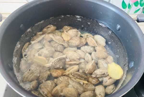 爆炒花甲的做法,爆炒花甲做法圖3