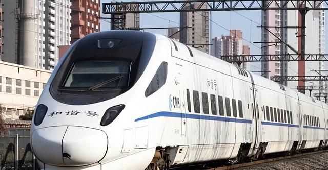 d是動(dòng)車(chē)還是高鐵車(chē)