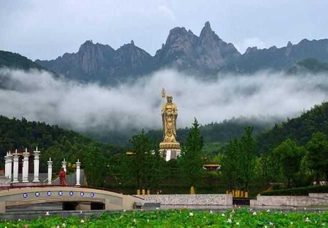 九華山在哪個(gè)省哪個(gè)市