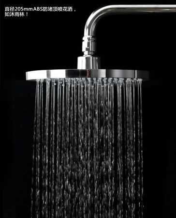 花灑沒(méi)開(kāi) 為什么偶爾還會(huì )有水流出來(lái)呢