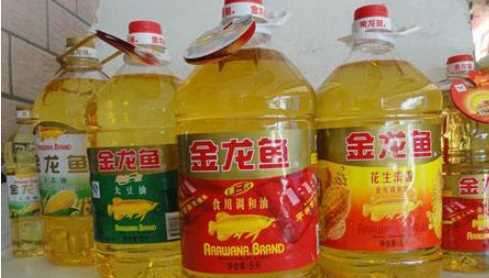 食用油開(kāi)封后可以放多久,瓶裝食用油保質(zhì)期是多久圖1