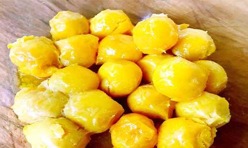 怎么炒咸蛋黃,怎樣炒咸蛋黃土豆絲圖7