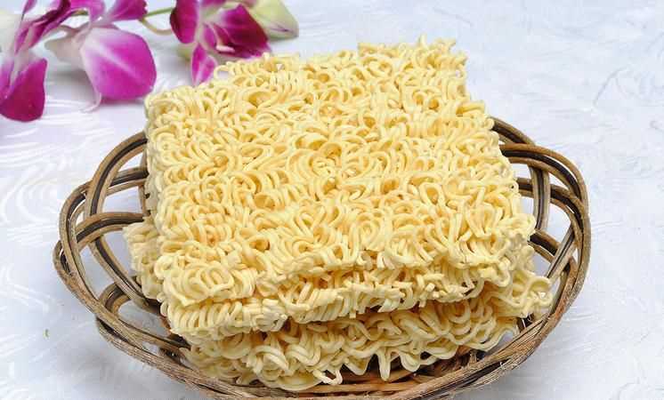 過(guò)期一個(gè)月的泡面還能吃嗎