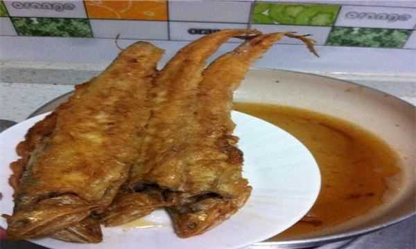 小魚(yú)用什么辨別味道,如何挑選新鮮的魚(yú)頭圖3
