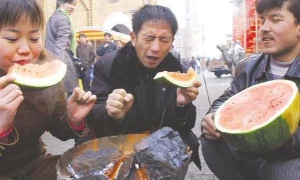 早穿皮襖午穿紗是哪個(gè)地區,早穿棉襖午穿紗圍著(zhù)火爐吃西瓜是描述哪個(gè)地區的圖3