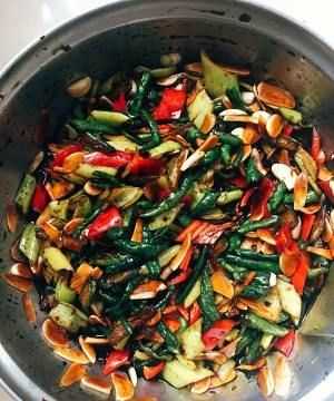 怎樣做腌黃瓜好吃又簡(jiǎn)單,怎么腌黃瓜比較好吃又脆視頻圖4