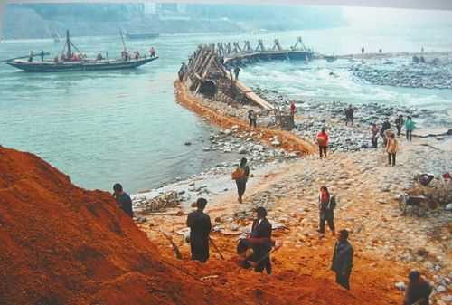 都江堰水利工程修建的年代是哪里什么時(shí)候