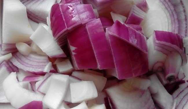 洋蔥爛了還能吃嗎?洋蔥爛了點(diǎn)可以吃嗎?