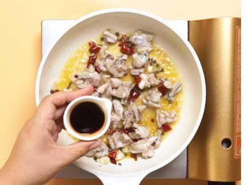 田雞怎么炒才不會(huì )老,炒田雞怎么做好吃圖8