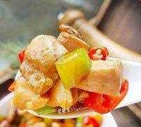 怎么炒雞丁好吃,雞丁怎么做好吃簡(jiǎn)單的家常的圖22