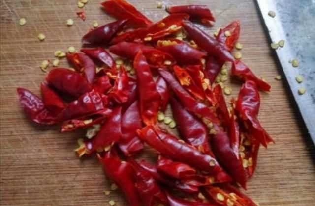 辣椒怎么曬干不變色，怎么曬干辣椒不變色？圖10