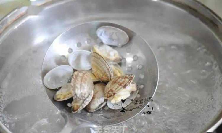 蛤蜊長(cháng)時(shí)間不張嘴如何辦我也用過(guò)鹽了也摔過(guò)了就是不張嘴如何辦