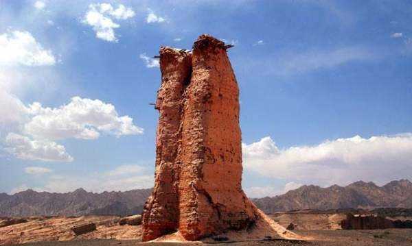 長(cháng)城上的烽火臺的作用,長(cháng)城上的烽火臺的作用是什么圖9