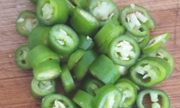 墨魚(yú)怎么炒,墨魚(yú)怎么做好吃又簡(jiǎn)單視頻圖3