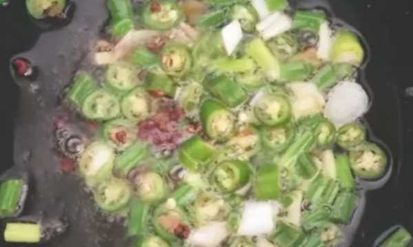 墨魚(yú)怎么炒,墨魚(yú)怎么做好吃又簡(jiǎn)單視頻圖5