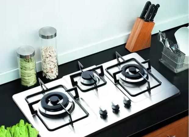 家用燃氣灶能燒化銀子嗎