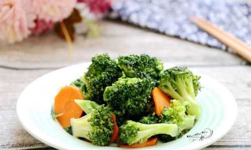 西蘭花可以蒸著(zhù)吃嗎,西蘭花可以蒸著(zhù)吃
