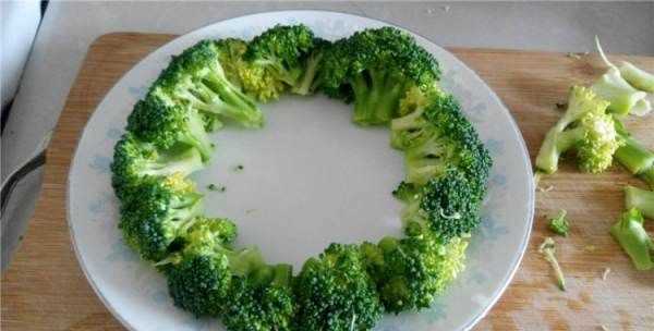 西蘭花可以蒸著(zhù)吃嗎,西蘭花可以蒸著(zhù)吃圖4