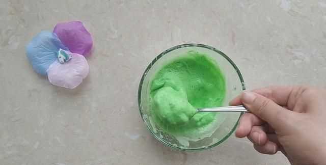 怎么用彩泥做起泡膠，不用成型水和橡皮泥 做起泡膠？圖4