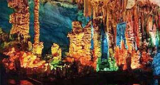 內洞的特點(diǎn)是,雙龍洞內洞的特點(diǎn)可以概括為三個(gè)字圖4