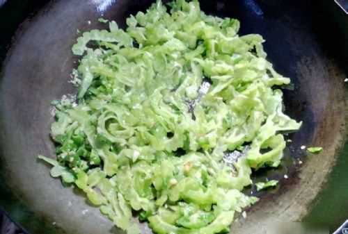 炒苦瓜怎么炒,炒苦瓜的正確方法圖21