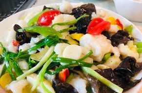 滑炒魚(yú)片的做法,怎樣做滑炒魚(yú)片圖1