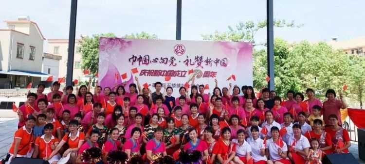 人們稱(chēng)婦女為巾幗的原因是什么