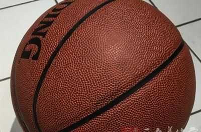 經(jīng)常打籃球對身體有什么好處