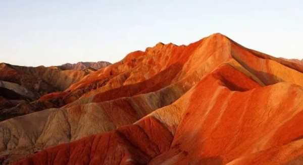 丹霞地貌的成因,丹霞地貌形成的物質(zhì)基礎是什么圖2