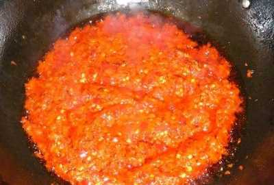 甜面醬辣椒醬的制作方法及配料,有誰(shuí)知道甜面醬,辣椒醬具體是怎么弄的呢圖15