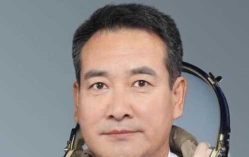 神舟七號的航天員,神舟六號的宇航員是誰(shuí)神舟七號的宇航員是誰(shuí)圖3