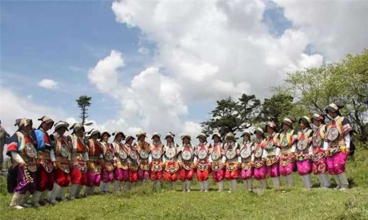 采花節屬于哪個(gè)少數民族的端午節