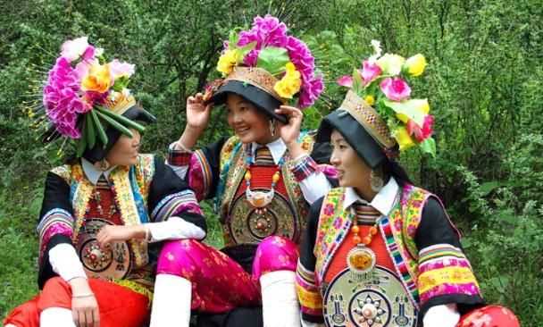 采花節是哪個(gè)少數民族的端午節